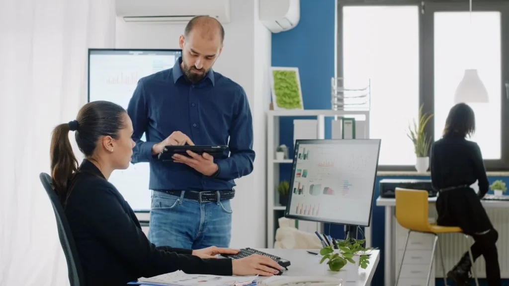 Generate a Predictable Sales Pipeline with b2b marketing agency